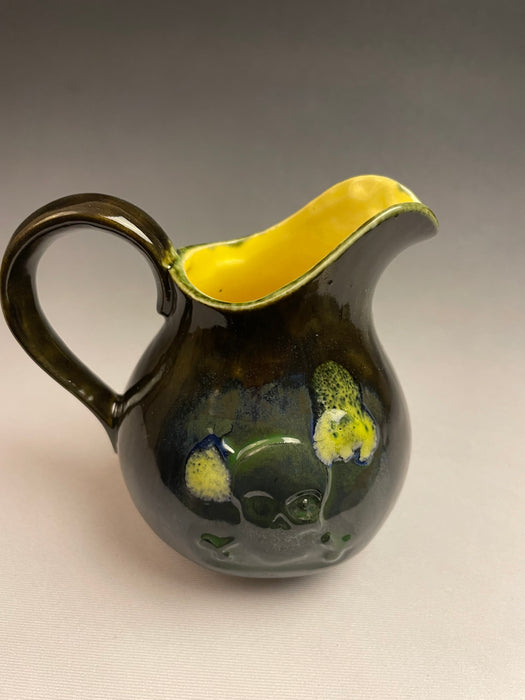 Small Svelte Death Pitcher - Onyx