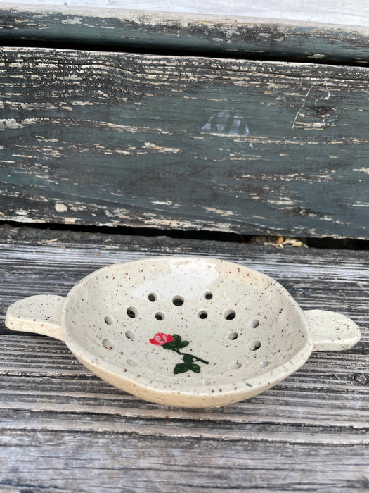 Rosebud Berry Bowl