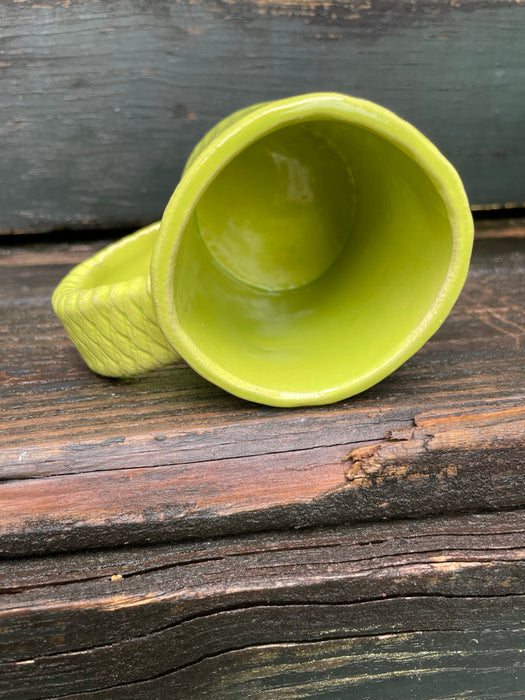 Wide-handled Opheodrys Vernalis Mug