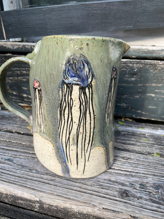 Jellyfishes Pitcher