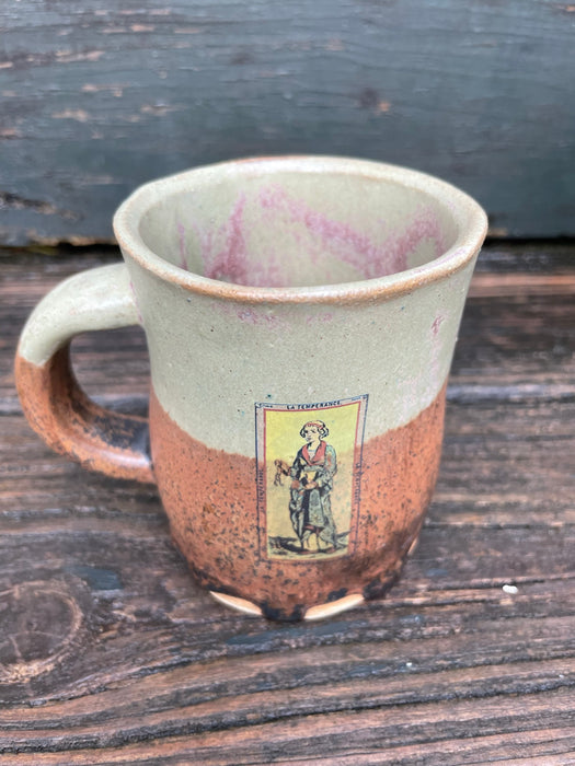 La Tempérance et La Justice Mug