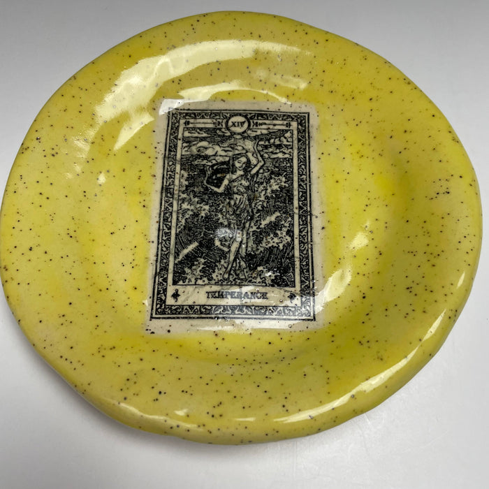 Golden Yellow Temperance Altar